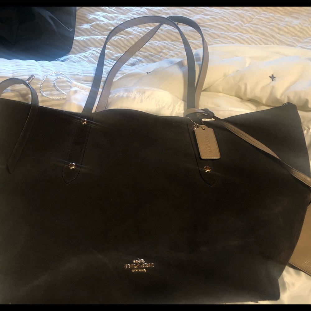 Reversible Coach Purse - Picture 2 of 7